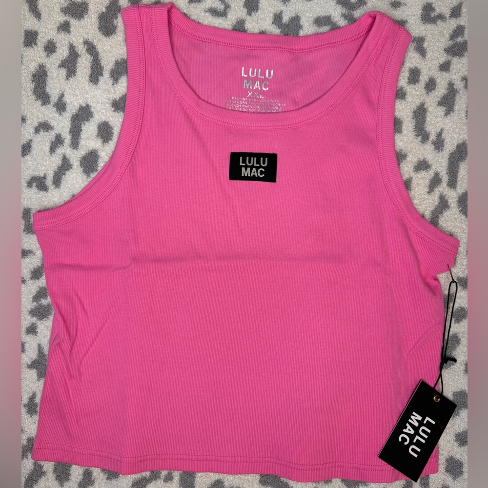 NWT LULUMAC Tank - Picture 2 of 3
